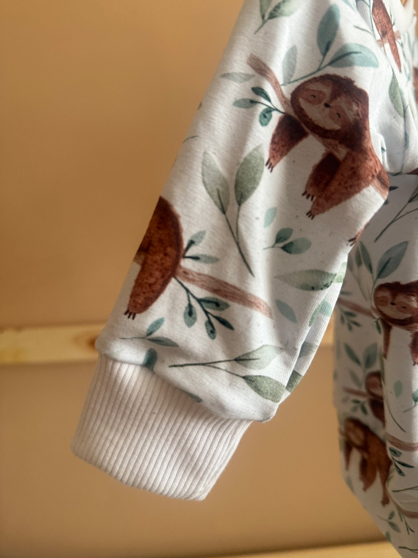 SLOTH SWEATER