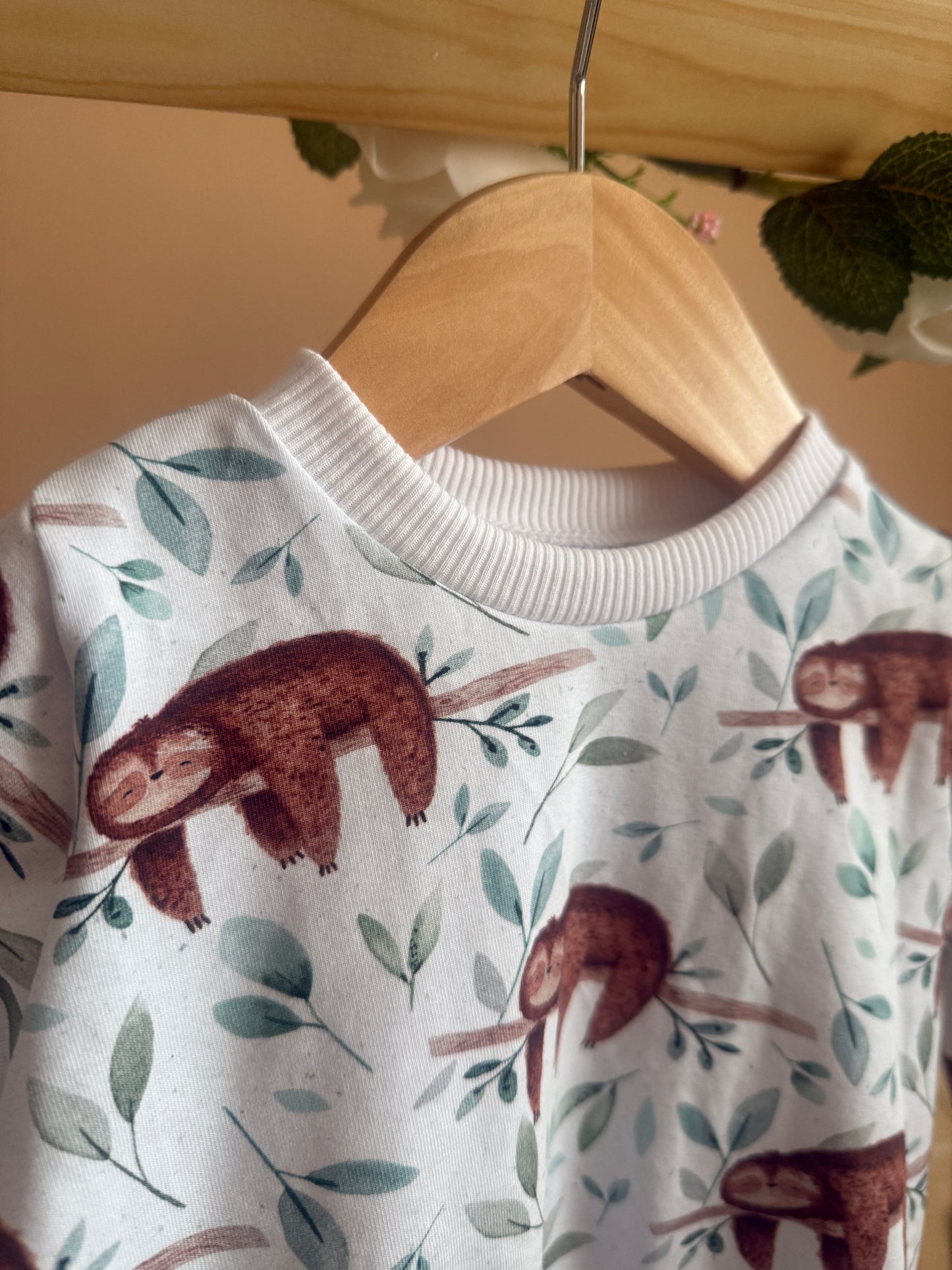 SLOTH SWEATER