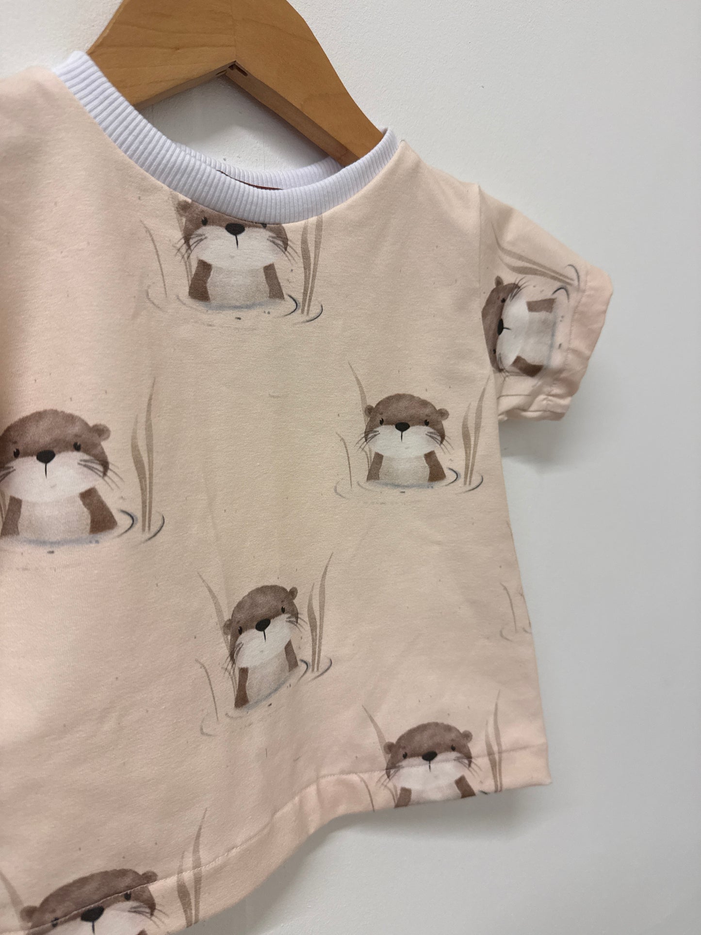 Otter T-shirt