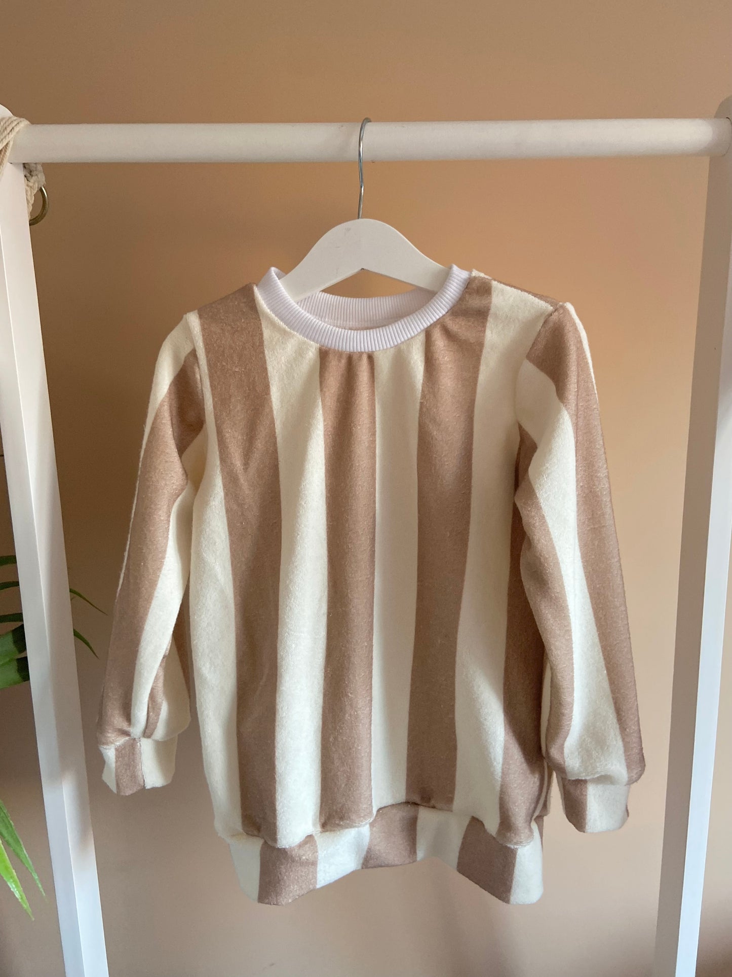 TOFFEE STRIPE TERRY SWEATER